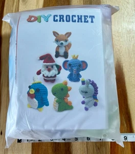 DIY Häkelset für Anfänger 6 entzückende Figuren mit Anleitung Fuchs Weihnachtsmann - Bild 1 von 3