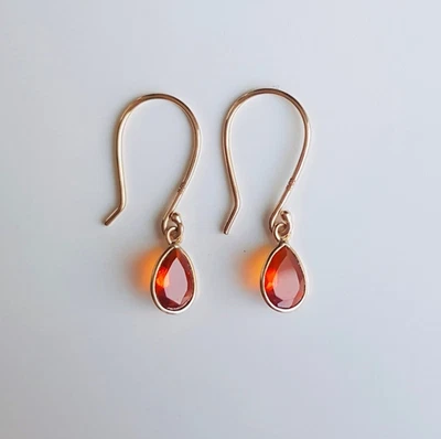 Pendiente colgante de oro macizo de 18 quilates de Mozambique granate hecho a mano gancho para oreja pendiente regalo Foto 1 de 4