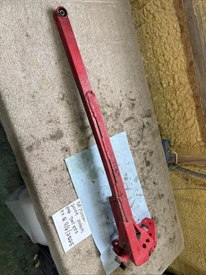 2004 Polaris Rmk Trail 550 Right Side Trailing Arm Suspension Arm 387 - Image 1 of 4