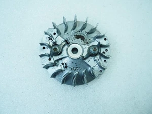 SCHWUNGRAD MAGNET ZÜNDUNG HUSQVARNA T425 / T 425 GEBRAUCHT ORIGINAL - Bild 1 von 5