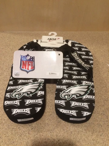 Philadelphia Eagles NFL Ladies Flip Flops Size X-Small 5-6,  New With Tags Cover