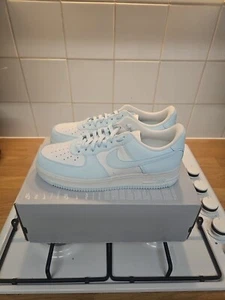 Air Force 1 taglia 8,5 bianco bambino blu nuovo autentico - Foto 1 di 6