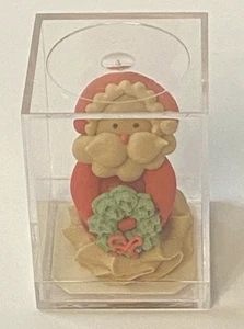 Vintage 1987 Santa and Wreath Bubblegum Buddies in Plastic Case - New in case - Picture 1 of 5