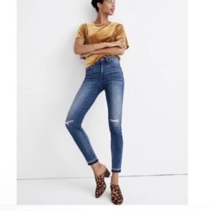madewell 9” high rise skinny Sz 27 Medium Wash Jeans Distressed Raw Hem Rip - Picture 1 of 11