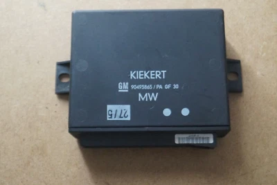 Centralina originale Opel Omega B unità centrale GM KIEKERT 90493865 nuova - Immagine 1 di 3