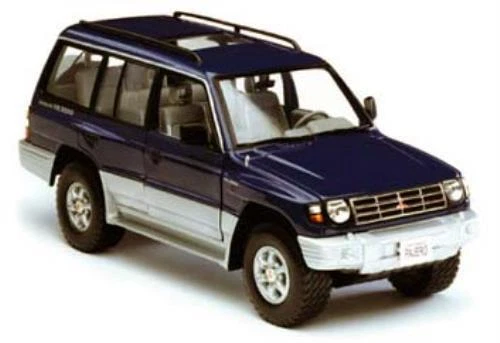 1:18 Sun Star Mitsubishi Pajero '98 verde, azul, rojo Foto 1 de 3