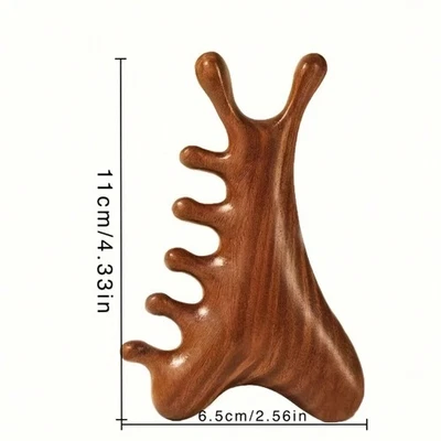 The 4-in-1 massage comb is ideal for hair and skin care. - Image 1 of 4