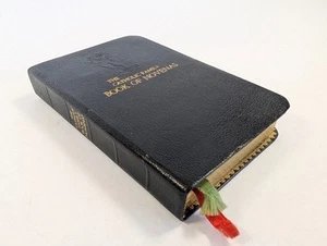 1956 John J Crawley & Co THE CATHOLIC FAMILY BOOK OF NOVENAS illustrated - Bild 1 von 13