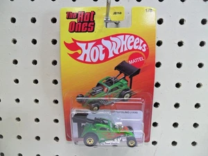 2025 Hot Wheels Th Hot Ones green Fiat 500 Topolino Target exclusive - Picture 1 of 3