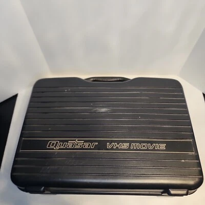Quasar VHS X6 Power Zoom Auto Focus CCD VHS Movie HQ Camcorder Bundle UNTESTED - Image 1 of 4