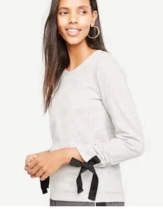 Ann Taylor Fleece Crewneck Bow Sleeve Sweatshirt Gray Size Medium - Picture 1 of 6