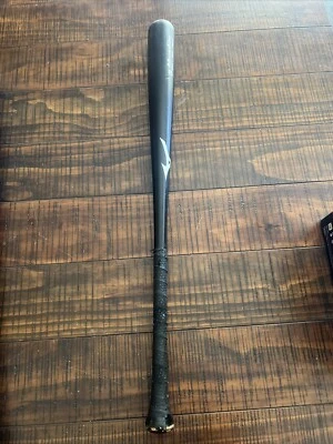 Бейсбольная бита Mizuno Classic Maple MZM271 34 дюйма деревянная - Изображение 1 из 4