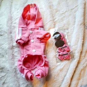 Adidog Einteiler rosa Sport Hoodie Trainingsanzug Overall & Welpenschuhe Größe Small - Bild 1 von 13