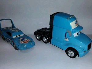 Disney Pixar Cars #43 Dinoco Semi And Diecast Car - Picture 1 of 7