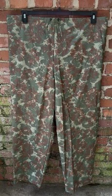 Duxbak Mens Camo Waterproof Gore-Tex Hunt Fish Over Pants Size L - Image 1 of 4
