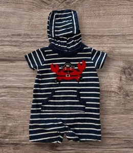Mameluco náutico con capucha Carter's Baby Boy azul blanco y rojo cangrejo pirata 3M usado en excelente estado - Imagen 1 de 8
