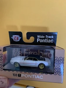 M2 Machines Gold Chase Diorama 1968 Pontiac Firebird 400 H.O. 1:64 Diecast Car - Picture 1 of 5