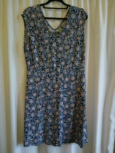 Title Nine Athletic Dress Blue Floral Tank Top Pullover Size XL Fit & Flare - Picture 1 of 4
