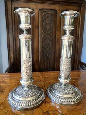 PAR DE CANDELABROS ANTIGUOS FRANCESES NAPOLEÓN COBRE PLATEADO IMPERIO CANDELABRO Foto 1 de 4