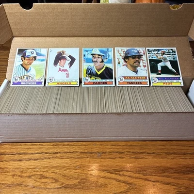 1979 Topps Baseball Conjunto Completo (1-726) O.Smith RC Bom Conjunto EX-NM - Imagem 1 de 4
