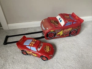 DISNEY PIXAR COCHES LIGHTNING MCQUEEN NIÑOS ESTUCHE PARA TIRAR MALETA PISTÓN TAZA COCHE - Imagen 1 de 24