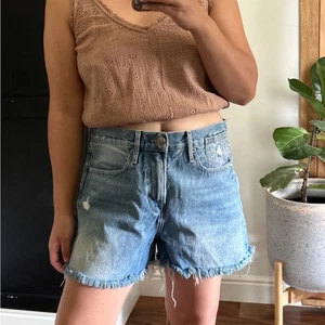 Frame Le Stevie Shorts in Wiltern Way Wash. 29 - Bild 1 von 9