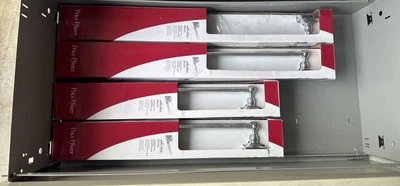 4pcs Pricepfister 24in  and 18in Towel Bar. New - Image 1 of 2