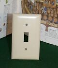 Vintage Bakelite Ivory Color SLATER Single toggle SWITCH Wall Cover Plate 