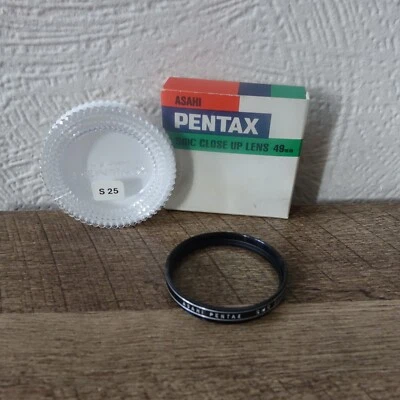 Asahi Pentax Close-Up Lens SMC S25 Filter 49Mm Boxed - Image 1 of 4