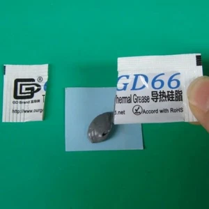 20 Pezzi bustine pasta termica 0,5 Gr. grigio - Bild 1 von 2