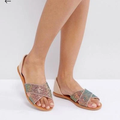 LONDON REBEL 2 Partes Sandalia Plana Brillo (Sirena Brillo) REINO UNIDO 7 EU 40 NH08 CC 06 Foto 1 de 4