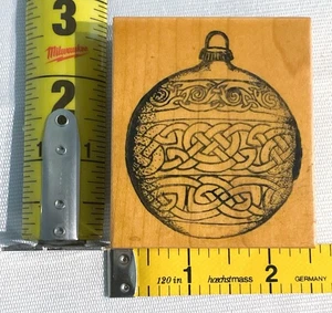 Nudo Celta Nudo NAVIDAD Adorno Goma Sello Montaje Madera 2 5/8” X 2 1/4” - Imagen 1 de 4