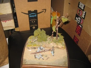 Confederate Soldiers Resting 54mm metal Civil War soldiers on wood base Diorama - Picture 1 of 4