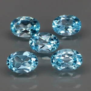 Ovale 7x5 mm. Colore incantevole e pulito! Topazio blu svizzero Brasile 5 pezzi / 4,65 ct. - Foto 1 di 6