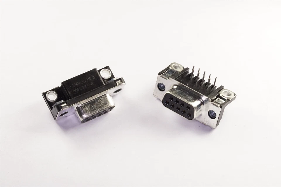 Lot of 2 745781-4 Tyco D-Sub Connector 9Pos Female 2.74mm RightAngle ThroughHole - Image 1 of 3