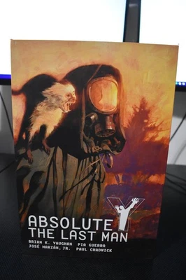 Absolute Y The Last Man Volume 1 Vertigo DC Slipcase Hardcover Brian K Vaughan - Image 1 of 4