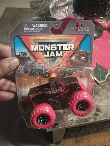 Monster Jam Northern Nightmare Red BKT Reifen Serie 7 Spin Master Metall Neu 2024 - Bild 1 von 3