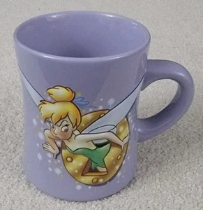 Taza de café 3D púrpura ojo de cerradura Tinkerbell 16 oz Disney Store Tailandia - Imagen 1 de 7
