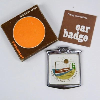 Vintage Renamel Republikka Ta' MALTA Enamel Car Badge Made in England - Image 1 of 4