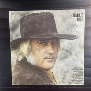 CHARLIE RICH - Behind Closed Doors - Classic Country Album / LP - Picture 1 of 4