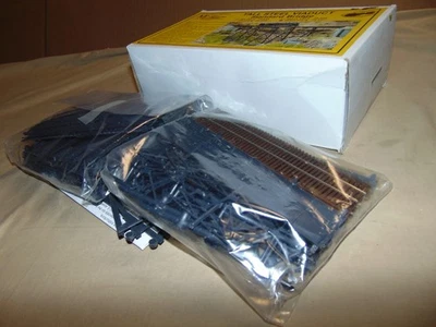 MICRO ENGINEERING HON3  75-517  TALL STEEL VIADUCT - STANDARD BRIDGE KIT  + BOX - Image 1 of 4