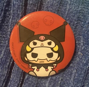 Kuromi Skull Mask Big Can Badge Button Pin Sanrio Collab - Picture 1 of 2
