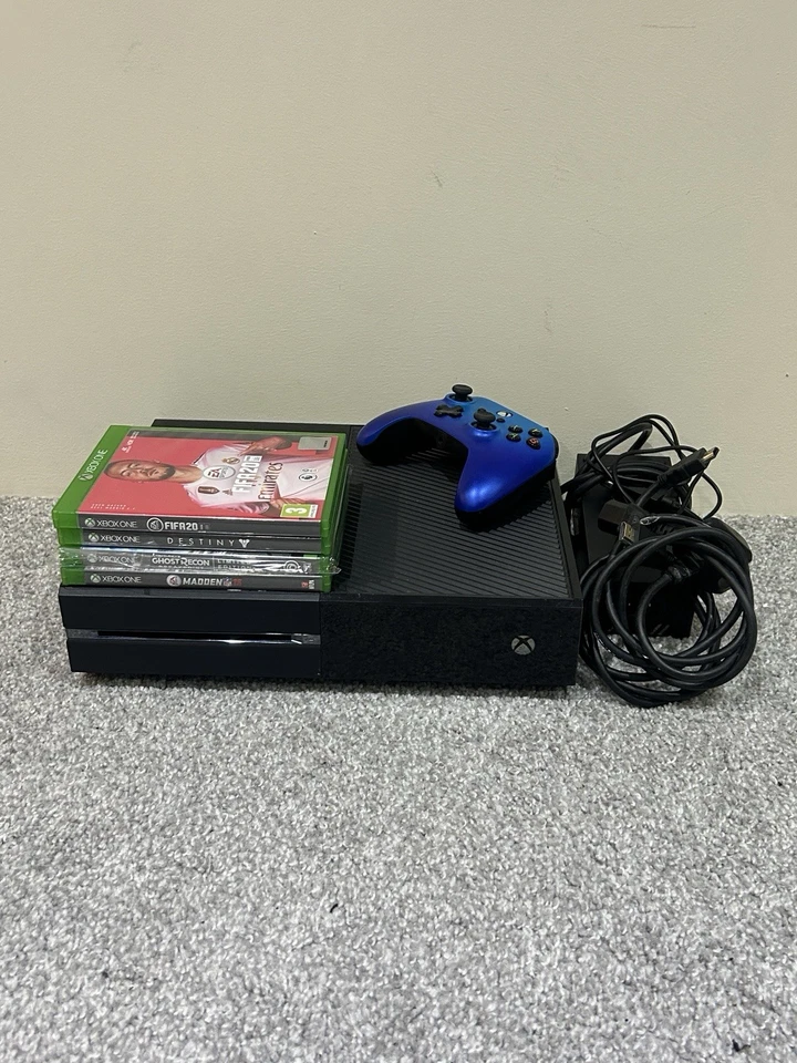 ✅  XBOX ONE BUNDLE WITH CONTROLLER, 4 GAMES, CABLES! ✅ - Image 1 of 4