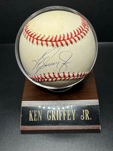 Ken Griffey Jr. Signed Autographed American League Baseball Ball JSA COA - Picture 1 of 3