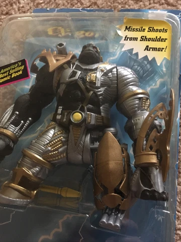 SPAWN CY-GOR Action Figure W/ Gold Armor Missile Shooting Series 4 1996 Cover