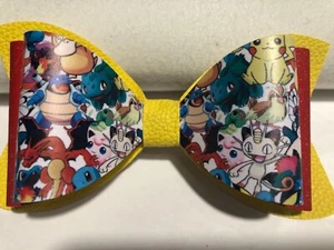 PIKACHU MOÑO DE PELO 3 CAPAS. AMARILLO, ROJO Y BLANCO. 4.5" X 2.5", HECHO EN CASA - Imagen 1 de 3