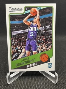 2021-22 Panini Chronicles Classics #166 James Bouknight RC - Charlotte Hornets - Imagen 1 de 6