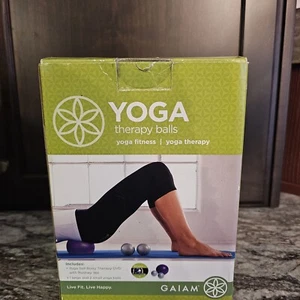 Gaiam Yoga Therapy Ball Kit 3 Balls 2 Sizes New 6" And 3" Balls - Picture 1 of 6