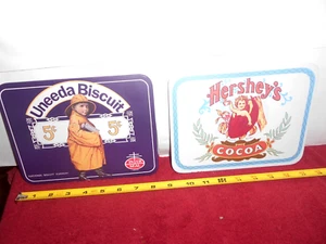 2 ADV VINTAGE SIN USAR 8x6 en ADV. SIGNO TACHUELAS DE METAL DE HOJALATA HERSHEY`S Y UNEEDA - Z 514 - Imagen 1 de 6