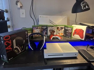 Microsoft Xbox One S 1TB Console w/ Accessories 4K UHD Blu-ray-12 month Warranty - Picture 1 of 9